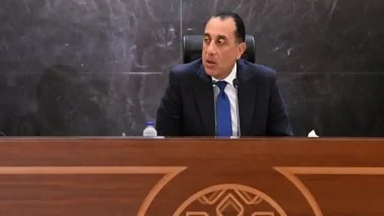 عودة رئيس الوزراء إلى القاهرة بعد افتتاح سد ومحطة ‘جوليوس نيريري’ الكهرومائية في تنزانيا