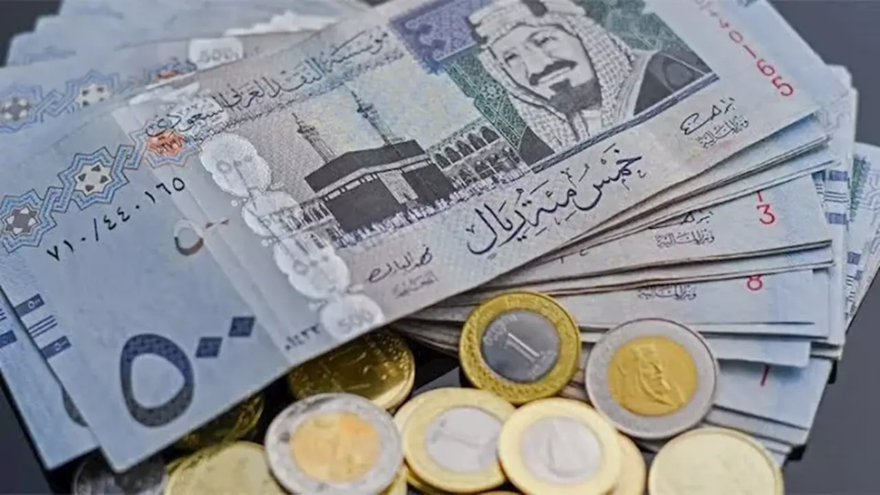 انخفاض سعر الريال السعودي مقابل الجنيه في 5 بنوك اليوم الأحد
