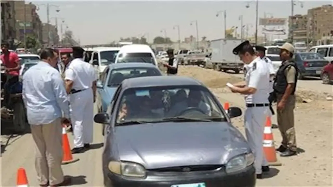 ضبط 7 ملايين جنيه عملة و120 ألف مخالفة مرورية و6 أطنان من الدقيق خلال 24 ساعة