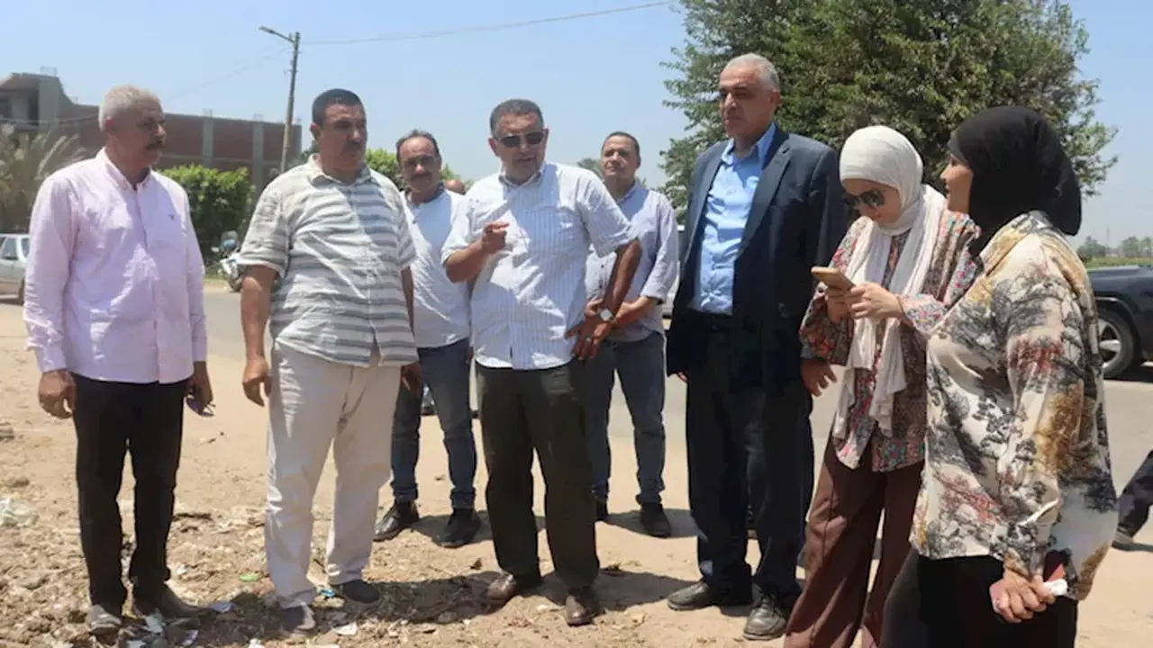 محافظ القليوبية يتفقد مواقع لإنشاء سوق حضاري جديد على مساحة 3.5 أفدنة (صور)