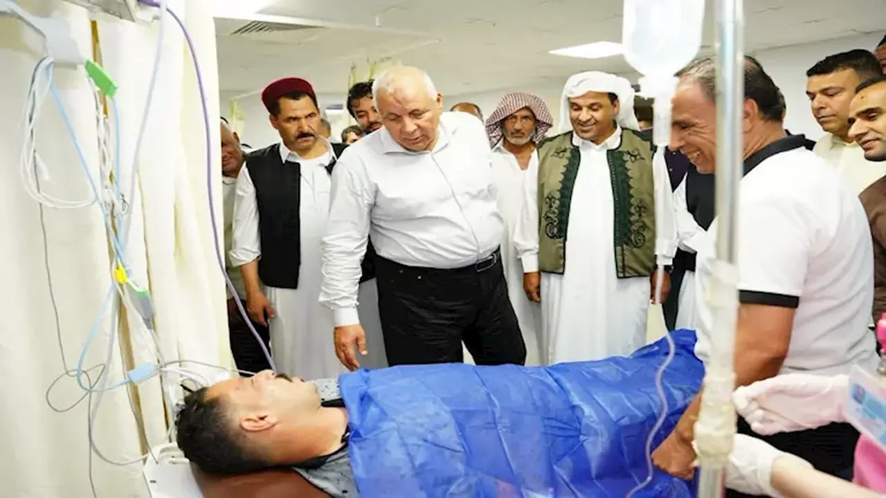 تفاصيل حالة المصابين بحادث سيارة سكرتير محافظة مطروح خلال مهمة رسمية