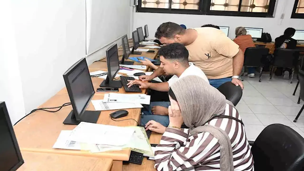 مؤشرات تنسيق الدبلومة الأمريكية AD والحدود الدنيا للقبول 2025