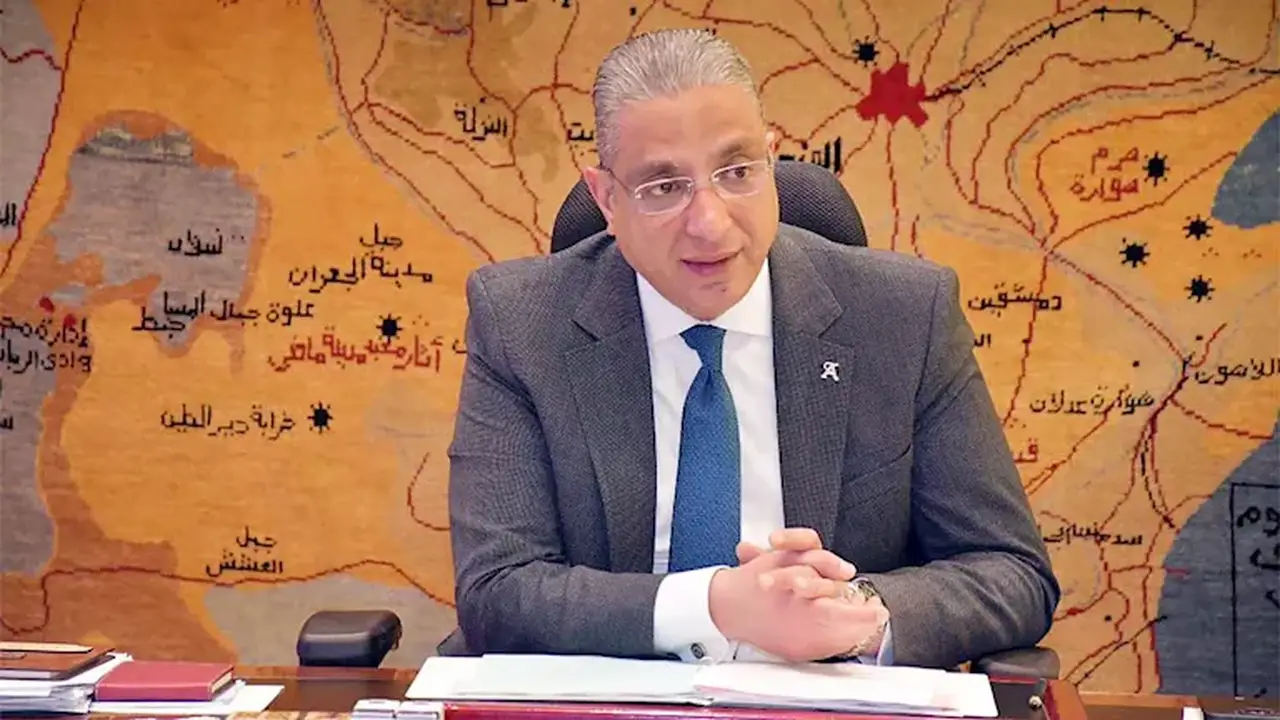 محافظ الجيزة يطلق حملة نظافة شاملة في حدائق الأهرام ويؤكد على إزالة الإشغالات