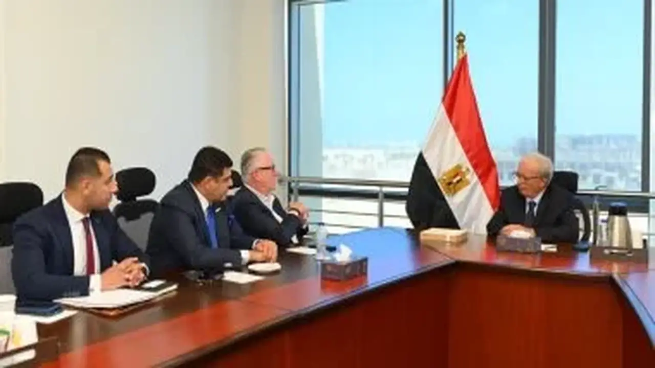 اجتماع نائب رئيس الوزراء لمناقشة مستجدات مشروع برج فوربس العالمي بالعاصمة الجديدة