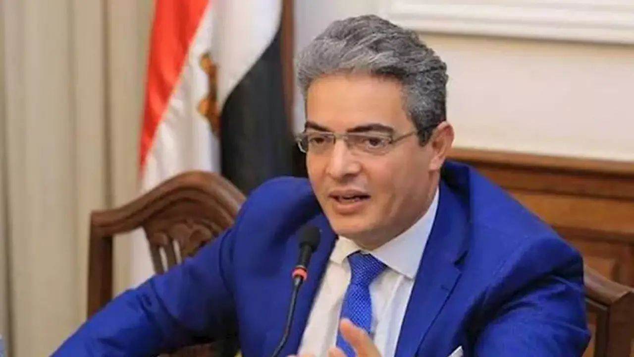 نقيب الإعلاميين يرد على شريف عامر: يمارس المهنة بالمخالفة للقانون المصري ولم نعرض أنفسنا على أحد