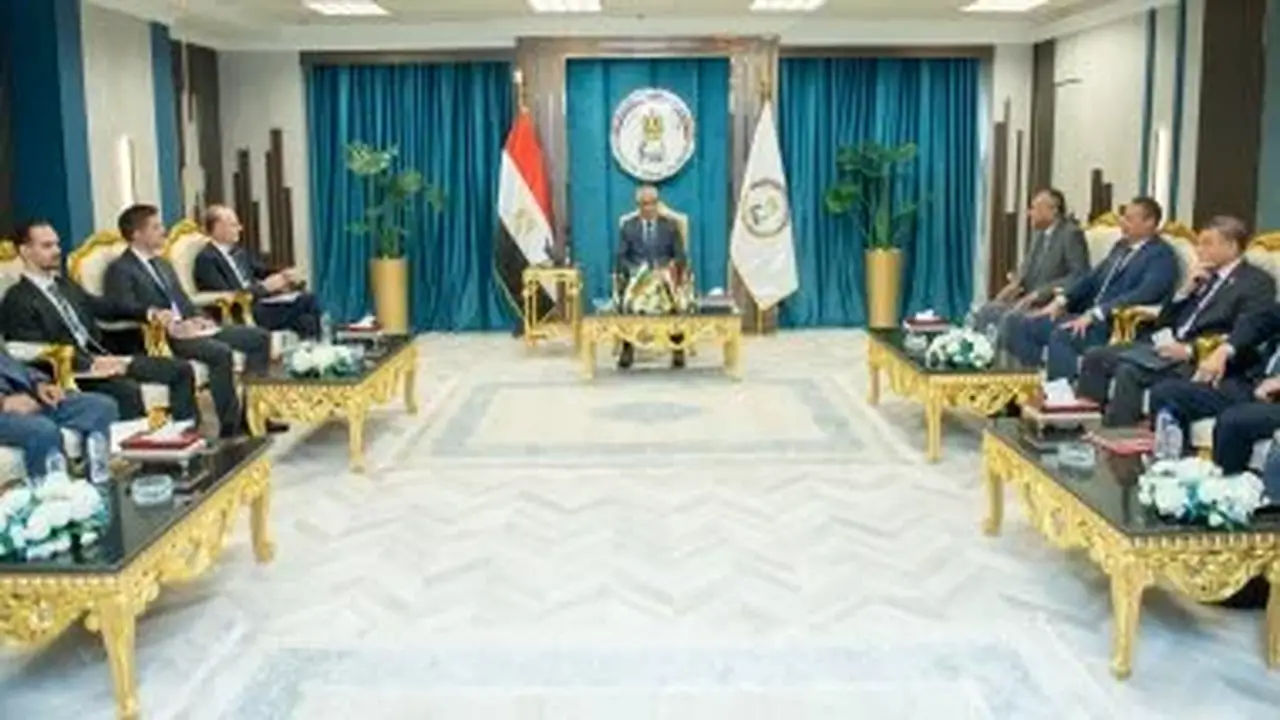 وزير الإنتاج الحربي يؤكد أهمية توطين تكنولوجيا التصنيع لتحقيق التنمية المستدامة