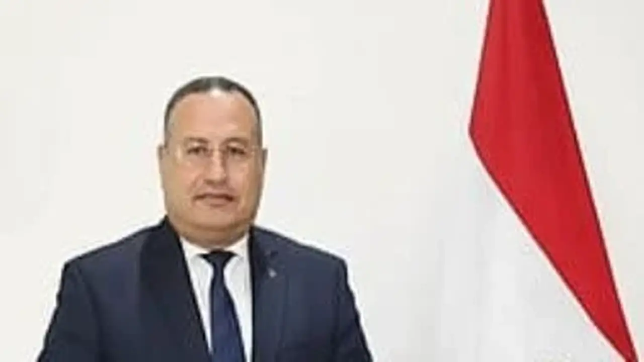 تهنئة وزير التعليم العالي لطلاب المرحلة الثانية بنتائج التنسيق