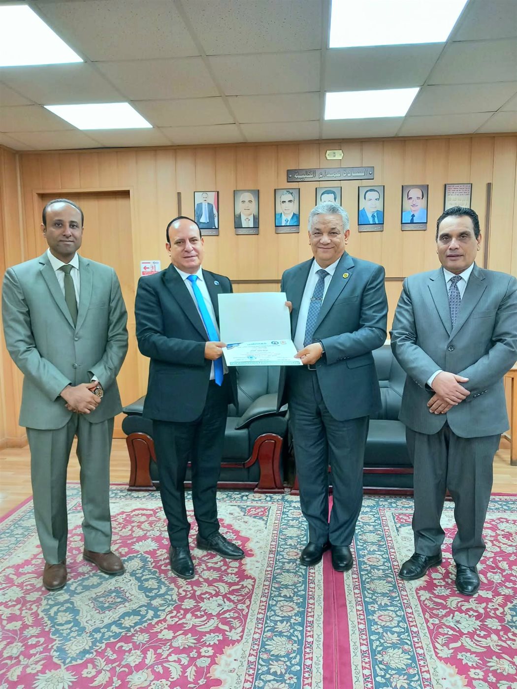 ندوة تثقيفية في جامعة المنصورة بمناسبة انتصارات أكتوبر 2